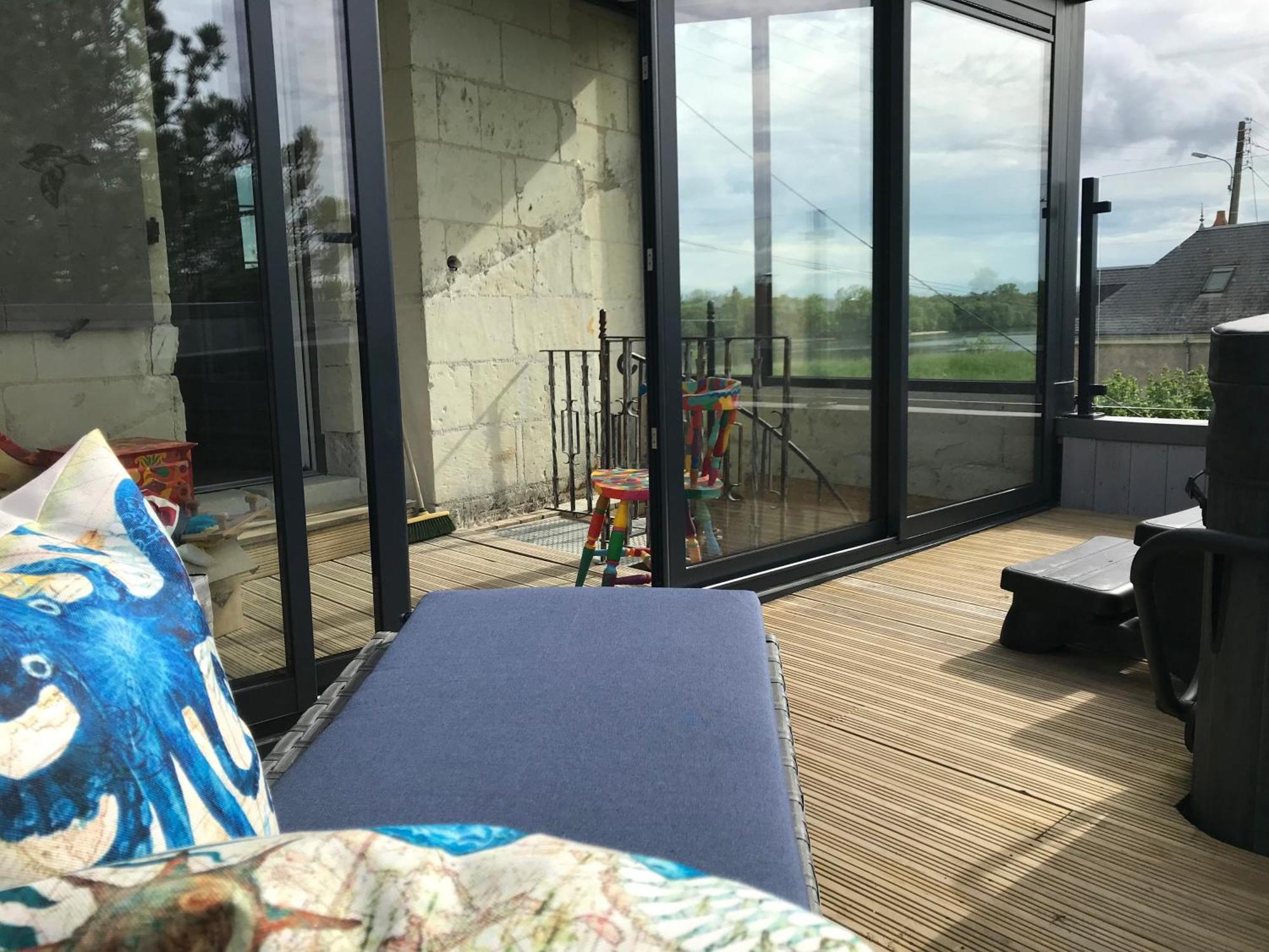 Jacuzzi Et Vue Sur Loire - Maison D'Hotes L'Odyssee La Chapelle-sur-Loire Ngoại thất bức ảnh